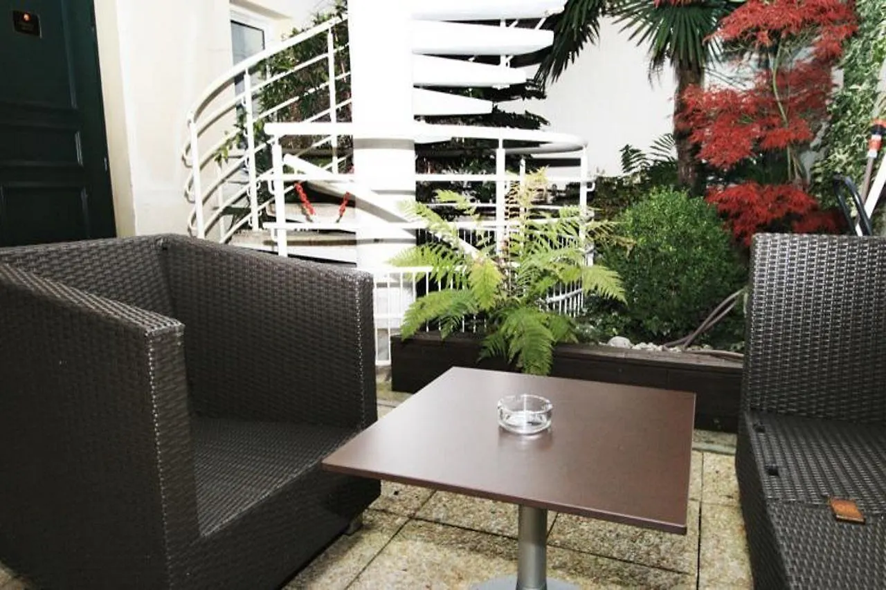 Hotel Apolonia Paris Mouffetard, Sure Hotel Collection By Best Western