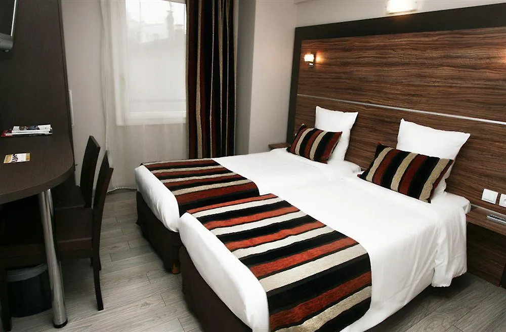 Hotel Apolonia Paris Mouffetard, Sure Hotel Collection By Best Western France